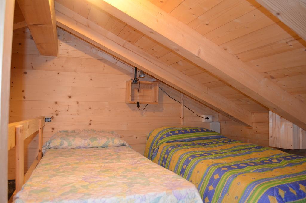 B&B L'Asinello Rampante Arta Terme Szoba fotó