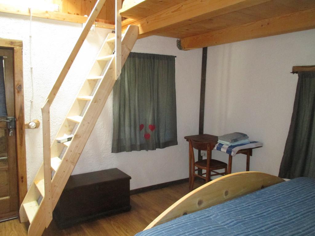 B&B L'Asinello Rampante Arta Terme Szoba fotó