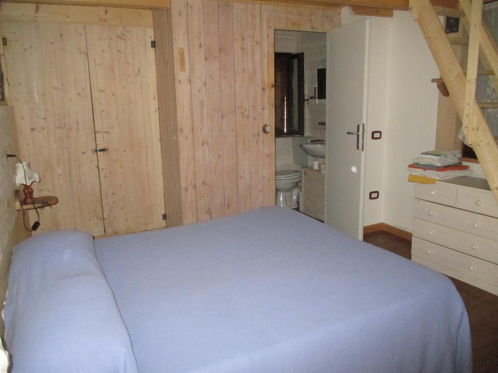 B&B L'Asinello Rampante Arta Terme Szoba fotó