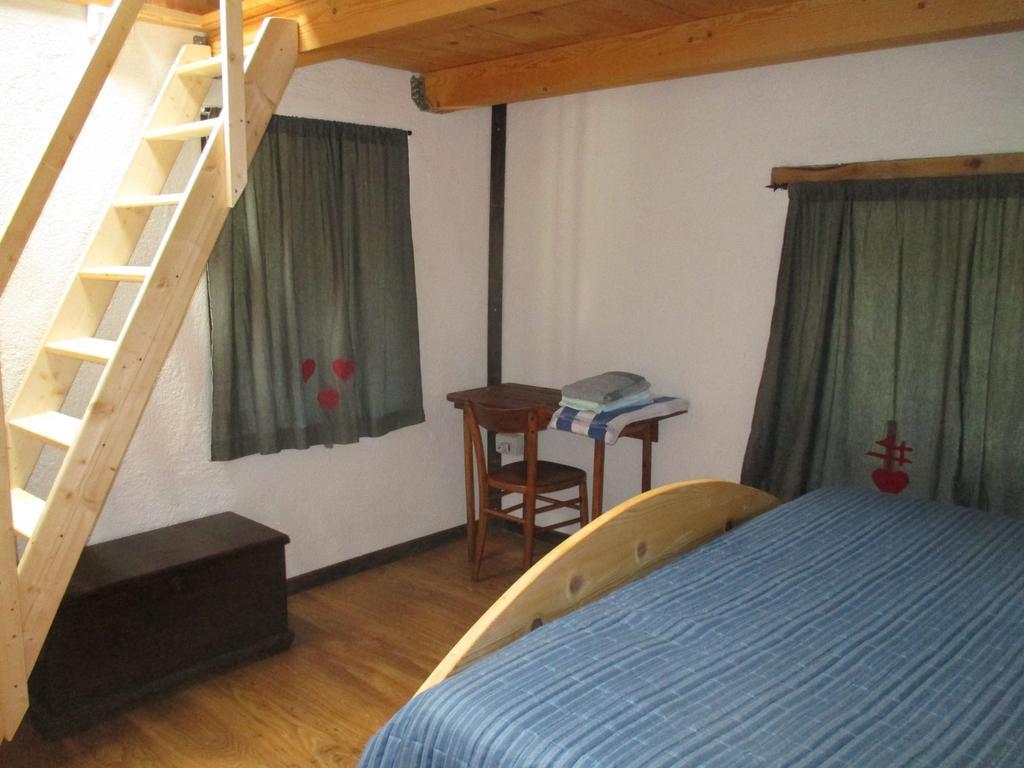 B&B L'Asinello Rampante Arta Terme Szoba fotó